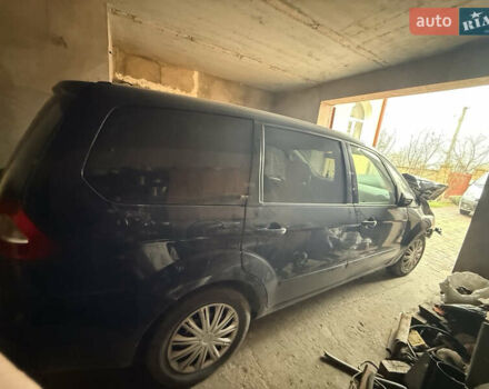 Синий Форд Галакси, объемом двигателя 2 л и пробегом 250 тыс. км за 4000 $, фото 6 на Automoto.ua