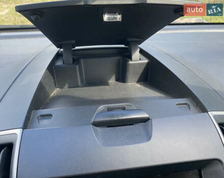 Синій Форд Галаксі, об'ємом двигуна 2 л та пробігом 293 тис. км за 16000 $, фото 11 на Automoto.ua