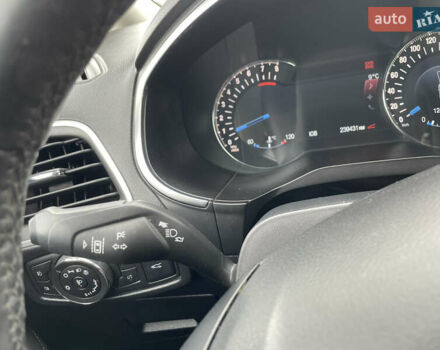 Синий Форд Галакси, объемом двигателя 1.5 л и пробегом 239 тыс. км за 10600 $, фото 45 на Automoto.ua