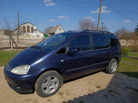 Синий Форд Галакси, объемом двигателя 1.9 л и пробегом 320 тыс. км за 3100 $, фото 1 на Automoto.ua