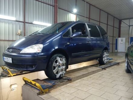 Синий Форд Галакси, объемом двигателя 1.9 л и пробегом 250 тыс. км за 3100 $, фото 1 на Automoto.ua