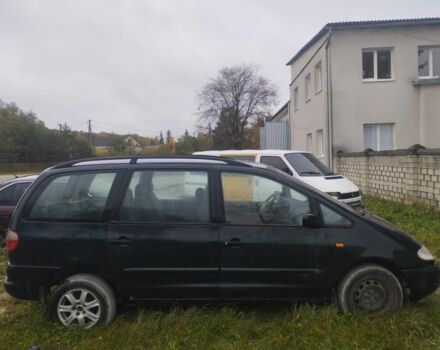 Форд Галаксі 1997 у Миколаїв на Automoto.ua Зелений Форд Галаксі, об'ємом двигуна 1.9 л та пробігом 230 тис. км за 1600 $, фото 5 на Automoto.ua