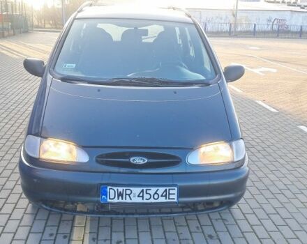 Зеленый Форд Галакси, объемом двигателя 1.9 л и пробегом 500 тыс. км за 1450 $, фото 1 на Automoto.ua