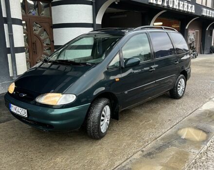 Зеленый Форд Галакси, объемом двигателя 1.9 л и пробегом 300 тыс. км за 1250 $, фото 1 на Automoto.ua