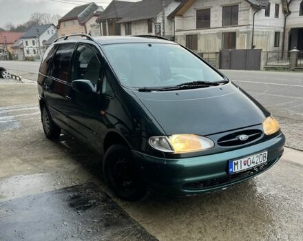 Зеленый Форд Галакси, объемом двигателя 1.9 л и пробегом 300 тыс. км за 1250 $, фото 3 на Automoto.ua