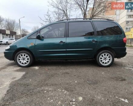 Зеленый Форд Галакси, объемом двигателя 1.9 л и пробегом 480 тыс. км за 2950 $, фото 1 на Automoto.ua