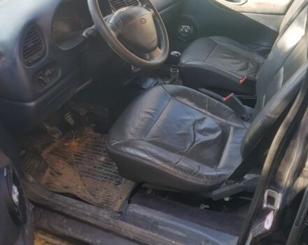 Зеленый Форд Галакси, объемом двигателя 2 л и пробегом 200 тыс. км за 1200 $, фото 2 на Automoto.ua