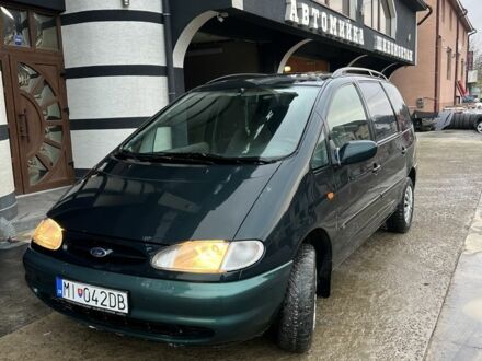 Зеленый Форд Галакси, объемом двигателя 1.9 л и пробегом 300 тыс. км за 1250 $, фото 1 на Automoto.ua