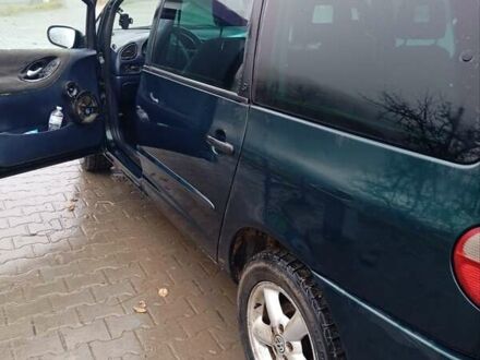 Зеленый Форд Галакси, объемом двигателя 1.9 л и пробегом 44 тыс. км за 2600 $, фото 1 на Automoto.ua