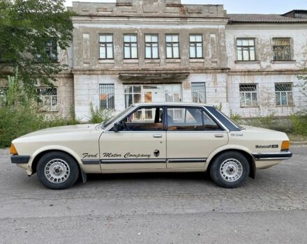 Форд Гранада 1982 в Кривом Роге на Automoto.ua Бежевый Форд Гранада, объемом двигателя 2.3 л и пробегом 999 тыс. км за 800 $, фото 2 на Automoto.ua