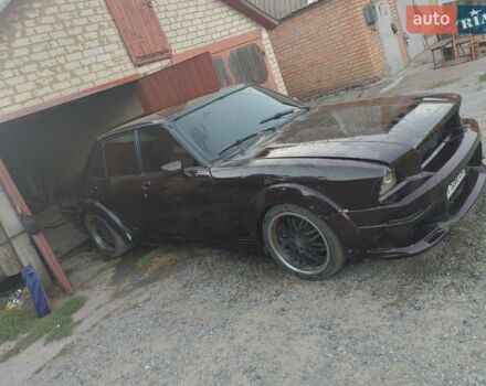 Коричневий Форд Гранада, об'ємом двигуна 2 л та пробігом 200 тис. км за 1500 $, фото 1 на Automoto.ua