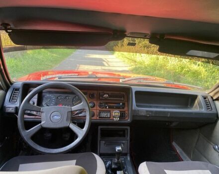Форд Гранада 1980 в Иршава на Automoto.ua Красный Форд Гранада, объемом двигателя 2 л и пробегом 350 тыс. км за 900 $, фото 5 на Automoto.ua
