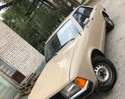Форд Гранада, об'ємом двигуна 2 л та пробігом 200 тис. км за 1198 $, фото 1 на Automoto.ua