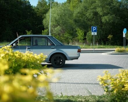 Сірий Форд Гранада, об'ємом двигуна 2 л та пробігом 10 тис. км за 1000 $, фото 5 на Automoto.ua