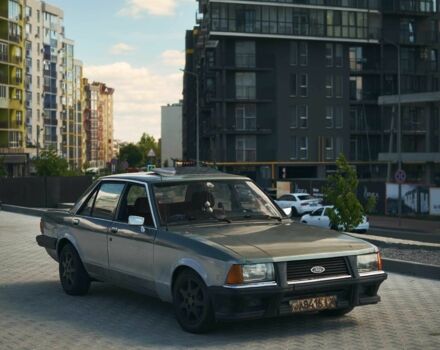 Сірий Форд Гранада, об'ємом двигуна 2 л та пробігом 10 тис. км за 1000 $, фото 1 на Automoto.ua