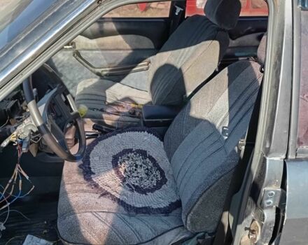 Сірий Форд Гранада, об'ємом двигуна 2.3 л та пробігом 777 тис. км за 1200 $, фото 6 на Automoto.ua