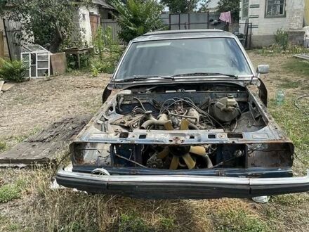 Сірий Форд Гранада, об'ємом двигуна 2.3 л та пробігом 300 тис. км за 361 $, фото 1 на Automoto.ua