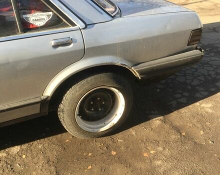 Серый Форд Гранада, объемом двигателя 2 л и пробегом 300 тыс. км за 999 $, фото 1 на Automoto.ua