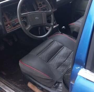 Синий Форд Гранада, объемом двигателя 2.9 л и пробегом 20 тыс. км за 1100 $, фото 1 на Automoto.ua