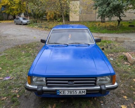 Форд Гранада 1982 в Кривом Роге на Automoto.ua Синий Форд Гранада, объемом двигателя 2.3 л и пробегом 300 тыс. км за 1100 $, фото 1 на Automoto.ua