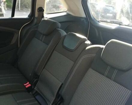 Белый Форд Гранд С-макс, объемом двигателя 1.6 л и пробегом 298 тыс. км за 8100 $, фото 5 на Automoto.ua