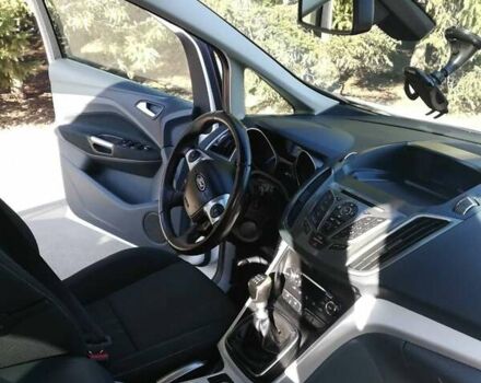 Белый Форд Гранд С-макс, объемом двигателя 1.6 л и пробегом 298 тыс. км за 8100 $, фото 4 на Automoto.ua