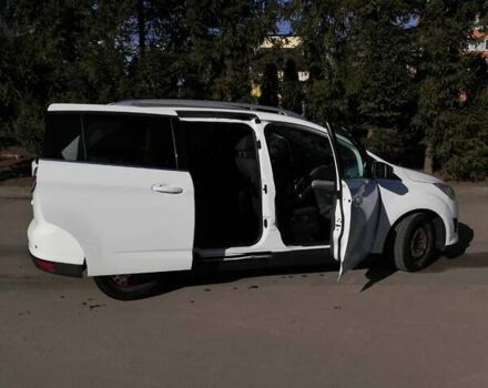 Белый Форд Гранд С-макс, объемом двигателя 1.6 л и пробегом 298 тыс. км за 8100 $, фото 2 на Automoto.ua