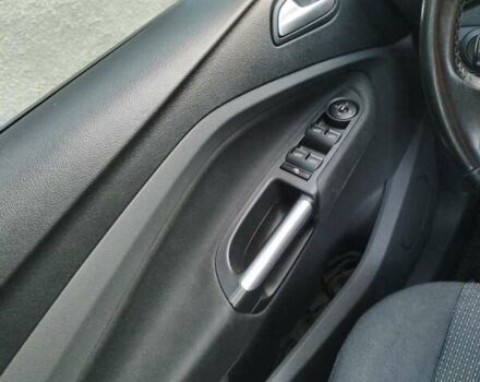 Белый Форд Гранд С-макс, объемом двигателя 2 л и пробегом 252 тыс. км за 9100 $, фото 7 на Automoto.ua