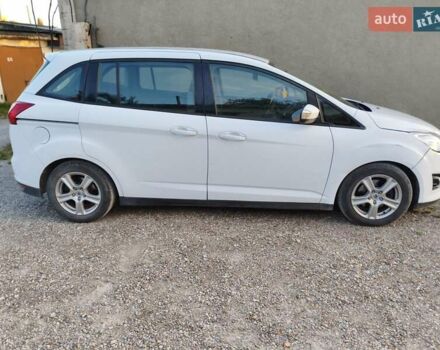 Белый Форд Гранд С-макс, объемом двигателя 2 л и пробегом 252 тыс. км за 9100 $, фото 18 на Automoto.ua