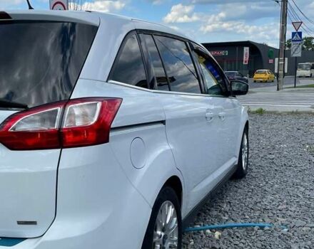 Белый Форд Гранд С-макс, объемом двигателя 1.56 л и пробегом 280 тыс. км за 8500 $, фото 8 на Automoto.ua