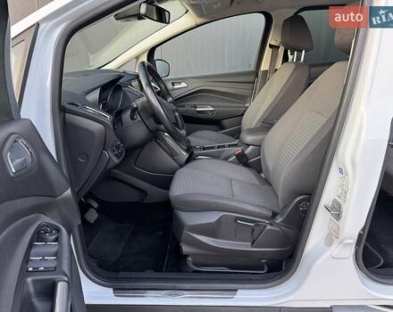 Белый Форд Гранд С-макс, объемом двигателя 1.5 л и пробегом 213 тыс. км за 10500 $, фото 16 на Automoto.ua