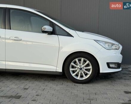 Белый Форд Гранд С-макс, объемом двигателя 1.5 л и пробегом 213 тыс. км за 10500 $, фото 8 на Automoto.ua