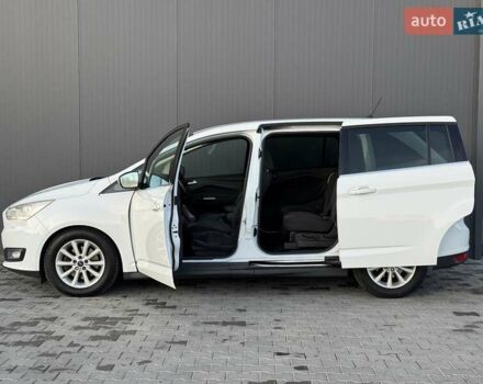 Белый Форд Гранд С-макс, объемом двигателя 1.5 л и пробегом 213 тыс. км за 10500 $, фото 12 на Automoto.ua