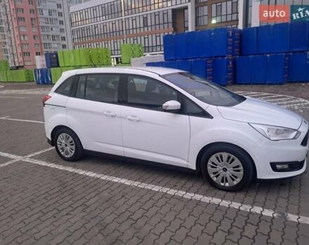 Белый Форд Гранд С-макс, объемом двигателя 1.5 л и пробегом 170 тыс. км за 9500 $, фото 3 на Automoto.ua