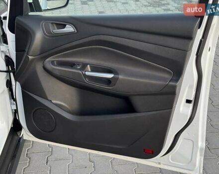 Белый Форд Гранд С-макс, объемом двигателя 1.5 л и пробегом 213 тыс. км за 10500 $, фото 21 на Automoto.ua