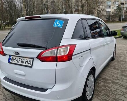Белый Форд Гранд С-макс, объемом двигателя 1.5 л и пробегом 290 тыс. км за 8000 $, фото 7 на Automoto.ua