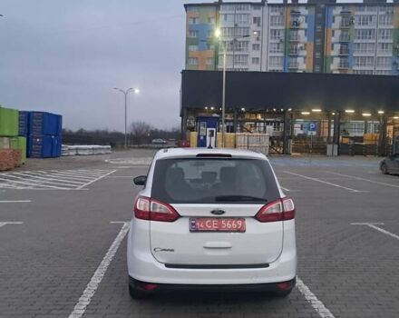 Белый Форд Гранд С-макс, объемом двигателя 1.5 л и пробегом 170 тыс. км за 9500 $, фото 5 на Automoto.ua