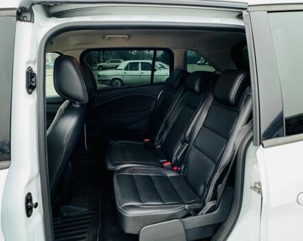 Белый Форд Гранд С-макс, объемом двигателя 1.5 л и пробегом 280 тыс. км за 9900 $, фото 5 на Automoto.ua