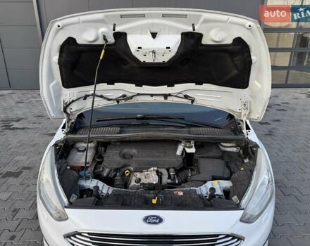 Белый Форд Гранд С-макс, объемом двигателя 1.5 л и пробегом 213 тыс. км за 10500 $, фото 33 на Automoto.ua