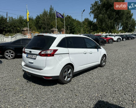 Белый Форд Гранд С-макс, объемом двигателя 1.5 л и пробегом 156 тыс. км за 11999 $, фото 1 на Automoto.ua