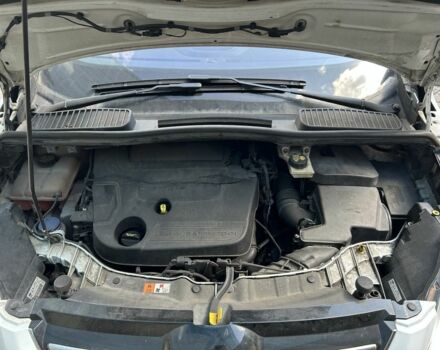 Белый Форд Гранд С-макс, объемом двигателя 2 л и пробегом 296 тыс. км за 6800 $, фото 7 на Automoto.ua