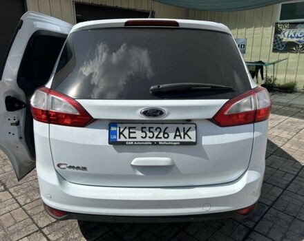 Белый Форд Гранд С-макс, объемом двигателя 2 л и пробегом 296 тыс. км за 6800 $, фото 5 на Automoto.ua