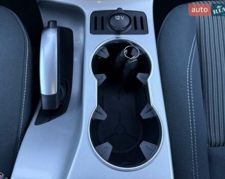 Чорний Форд Гранд С-макс, об'ємом двигуна 1.6 л та пробігом 201 тис. км за 8350 $, фото 126 на Automoto.ua