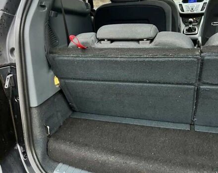 Черный Форд Гранд С-макс, объемом двигателя 1.56 л и пробегом 215 тыс. км за 7000 $, фото 35 на Automoto.ua