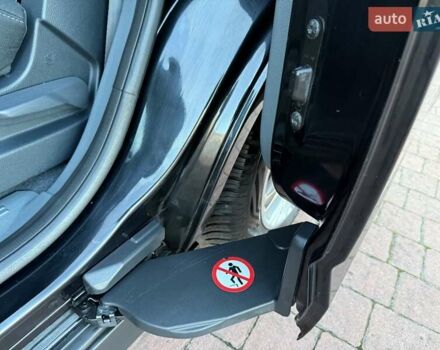 Чорний Форд Гранд С-макс, об'ємом двигуна 1.6 л та пробігом 201 тис. км за 8350 $, фото 156 на Automoto.ua