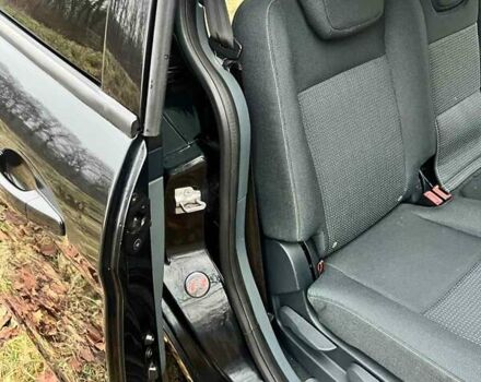 Черный Форд Гранд С-макс, объемом двигателя 1.56 л и пробегом 215 тыс. км за 7000 $, фото 25 на Automoto.ua