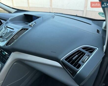 Чорний Форд Гранд С-макс, об'ємом двигуна 1.6 л та пробігом 201 тис. км за 8350 $, фото 145 на Automoto.ua