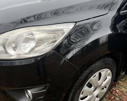 Черный Форд Гранд С-макс, объемом двигателя 1.56 л и пробегом 215 тыс. км за 7000 $, фото 48 на Automoto.ua