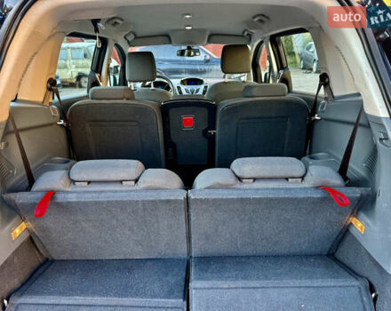 Черный Форд Гранд С-макс, объемом двигателя 1.6 л и пробегом 188 тыс. км за 7499 $, фото 24 на Automoto.ua