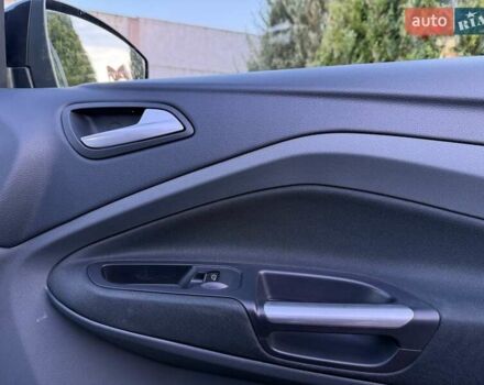 Чорний Форд Гранд С-макс, об'ємом двигуна 1.6 л та пробігом 201 тис. км за 8350 $, фото 138 на Automoto.ua